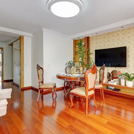 119-typical Near Republique * Paris